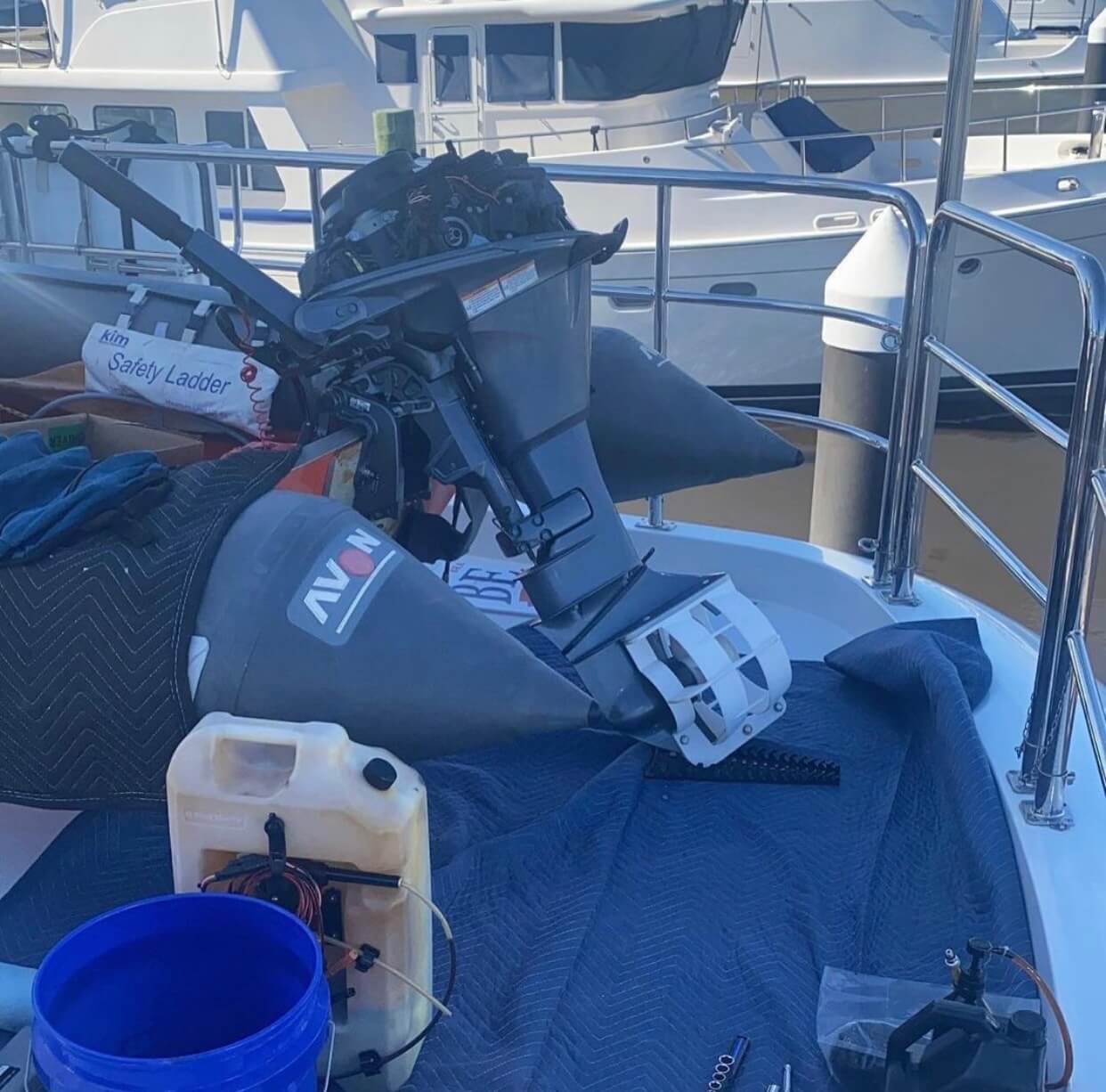 Mobile & Dockside Marine Repair & Service on the Treasure Coast ... - DocksiDe Marine Service Repair During
